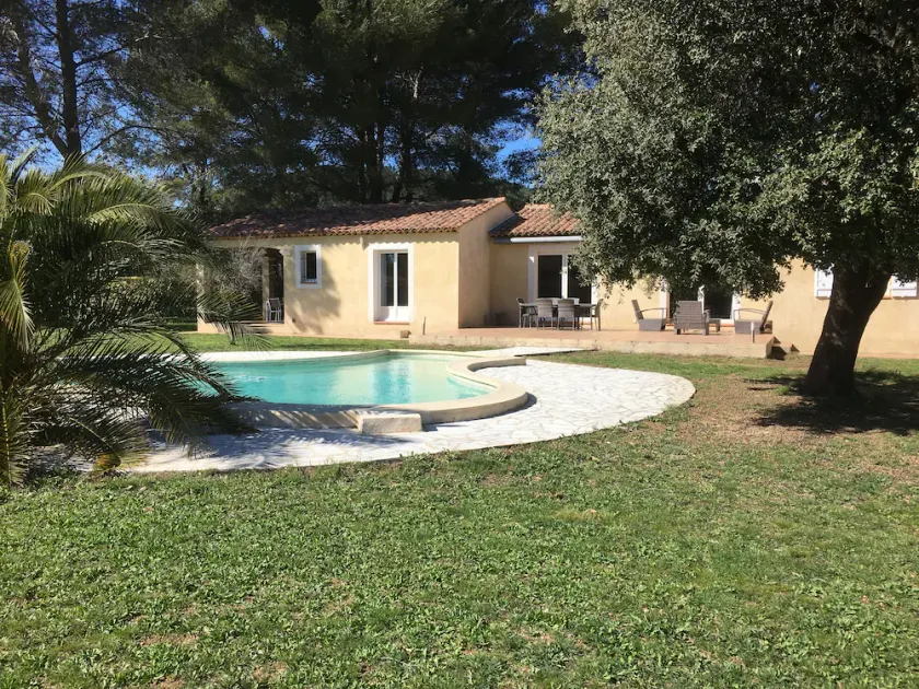 La Bastide en Provence, villa with pool and garden - Image 1