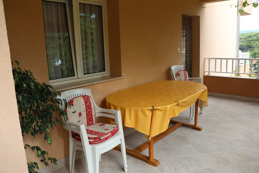Apartamento de una habitación con terraza y vista al mar Basina, Hvar (A-12420-b) - Image 1