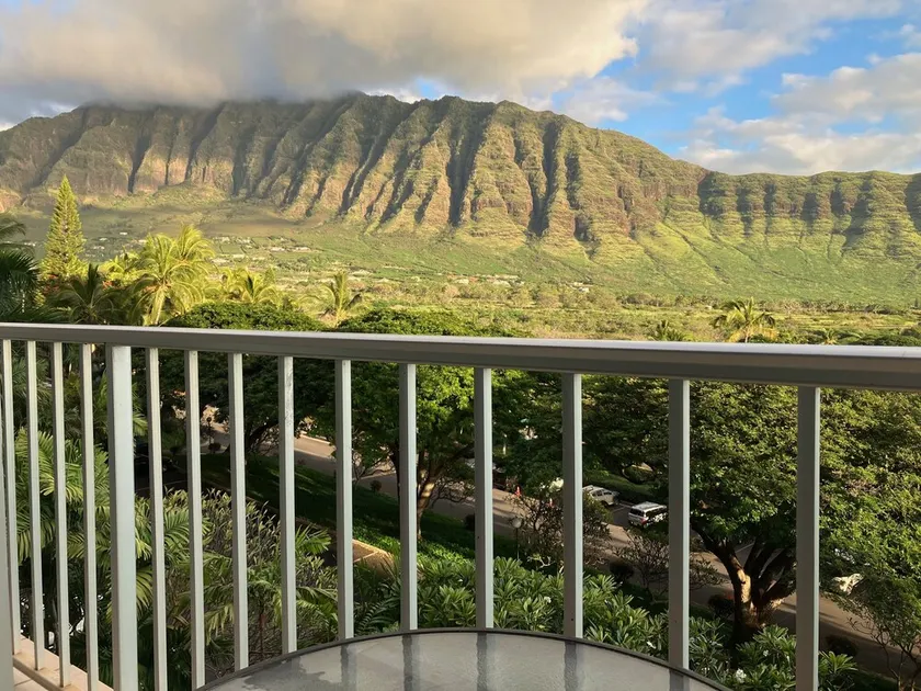 Ocean & Mountain View Studio in a Resort-Like Complex. Makaha Valley, West Oahu - Image 1