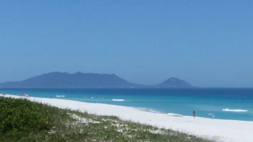 BEACHFRONT HOUSE IN ARRAIAL DO CABO - Image 1