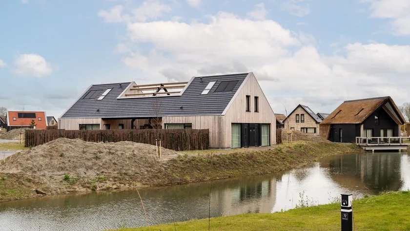 Semi-detached accommodation for 2 people - Image 1