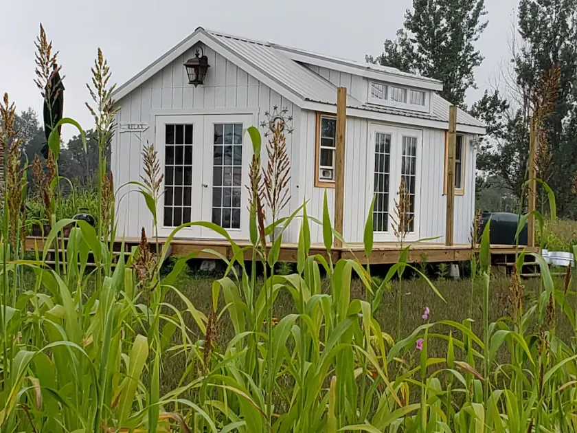 The Firefly stargazer, garden studio.  View the night sky from your bed. - Image 1