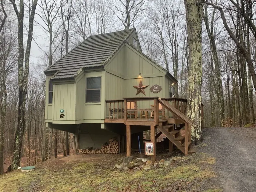 Rest Assured in Black Bear Resort-Hike, Ski, Swim, Bike, Pickleball, and Relax! - Image 1