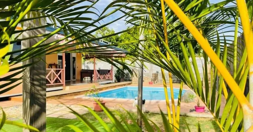 TAHITI - Fare Vairai Pool - Image 1
