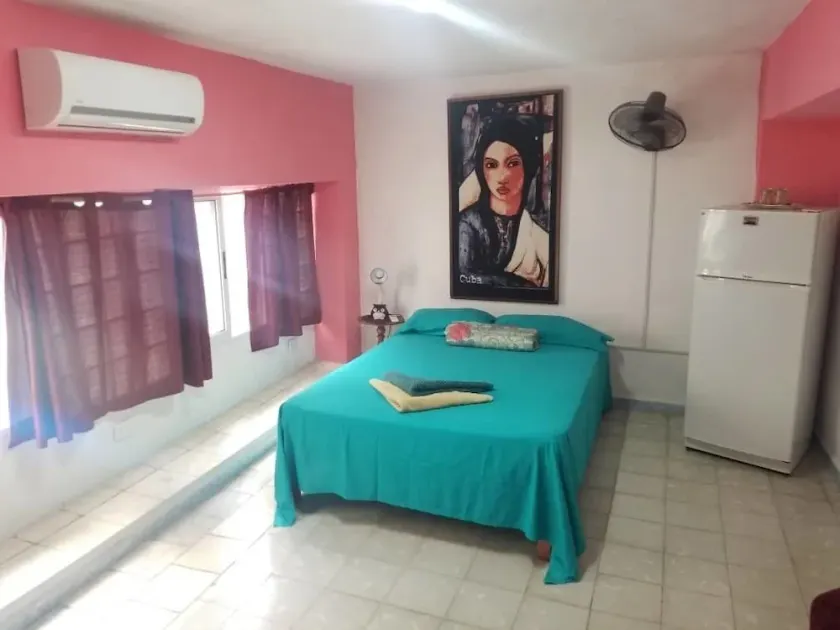Casa Tu Casa en la Habana Irene y Efrain - Image 1