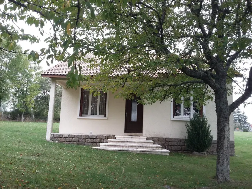 la garille les genets independent house with land in lozere - Image 1