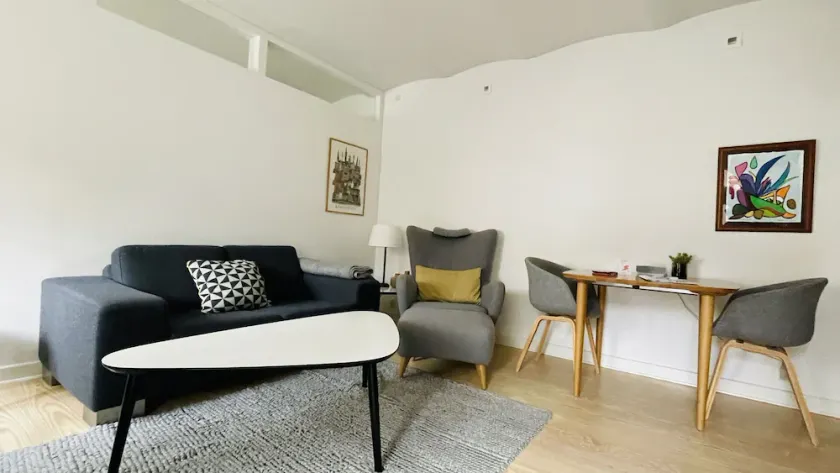 City Apartment in Copenhagen with 1 bedrooms sleeps 2 - Image 1