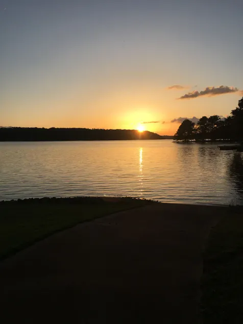 GRANDES VUES SUR L'EAU SUR LE SCENIC SMITH LAKE - Image 1