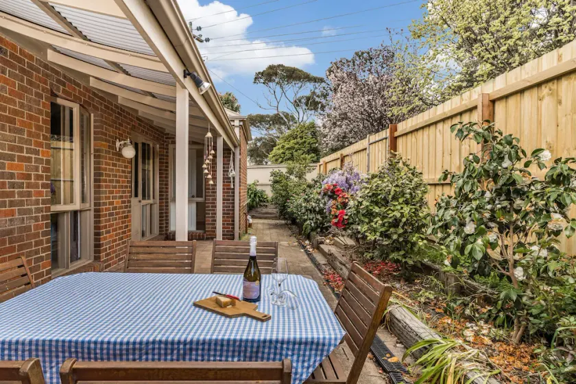 Bayside walks and local beach access, in the heart of the Bellarine and wineries - Image 1