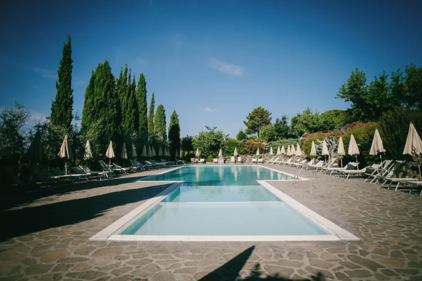 La Piazza di San Donato - Image 1