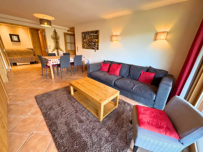 Chalet Adele - Appartement 6 personnes situé en bord de piste St Martin de Belleville MAE-8204 - Image 1