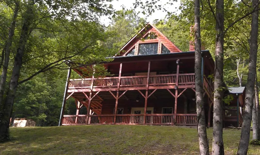 Private Mountain Hideaway On Fifty Acres - Image 1