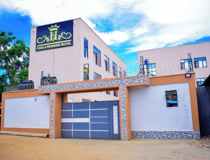 Carla Premier Hotel - Image 1