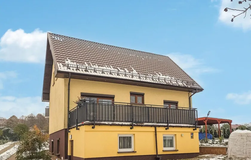 Beautiful Apartment In Moryn With Wifi - Image 1