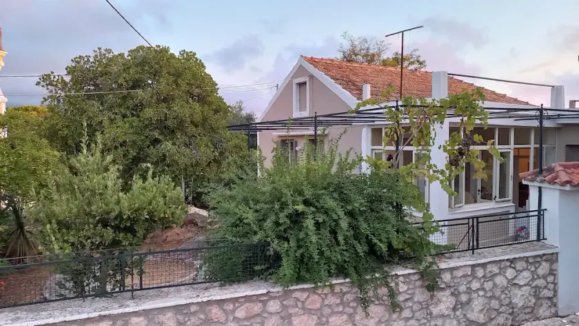 Traditional house in the north of the island of Kefalonia (Kefalonia) - Image 1