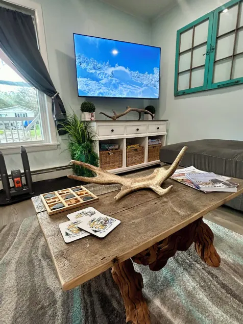Super Fresh Apartment Near Jay Peak! - Image 1