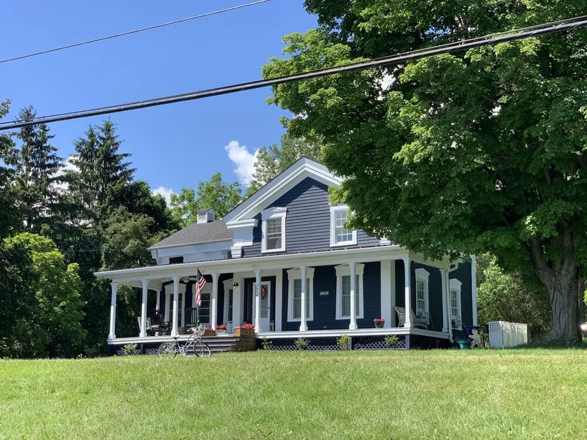 Waterfront Cayuga Lake Farmhouse - Lower 2027 Rates & Early Booking Specials - Image 1