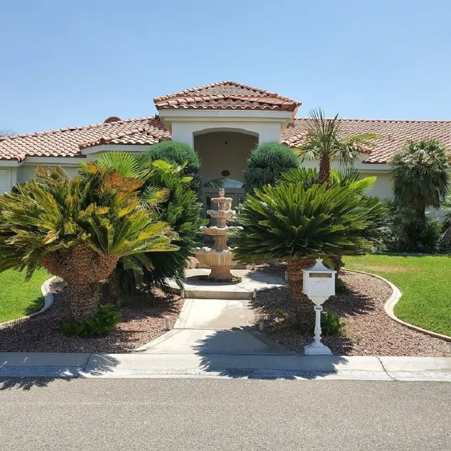 PRIVATE OASIS-MONTHLY RENTAL/ POOL/SPA/GOLF/WIFI/PARKING/REVIEWS! - Image 1