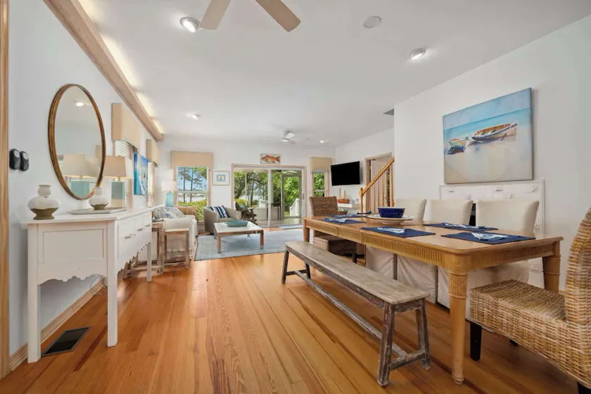 Secluded Waterfront Retreat for 23 Dock, Pets OK - Image 1