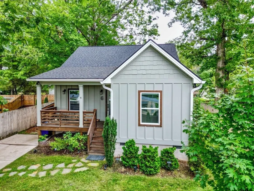 Minutes From Downtown Asheville! - Image 1