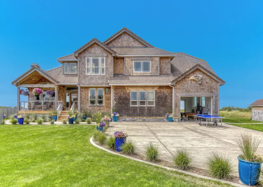 Gated Community, Ocean Front, Hot Tub, WiFi 600/35 - Image 1
