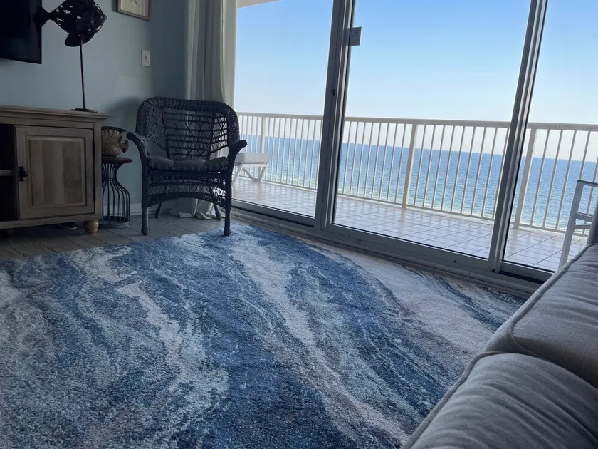 REDUCED RATES NOV-FEB! BC CATALINA - BEACHFRONT 9th floor 2 bed 2 bth sleeps 4-5 - Image 1