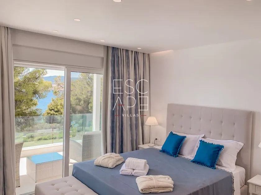 Modern minimal villa , walking distance to the beach,amazing sea view - Image 1