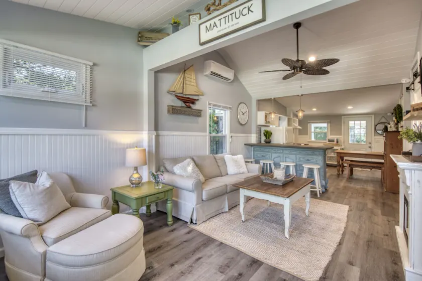 Modern Farmhouse Steps to Beach and Love Lane  - Image 1