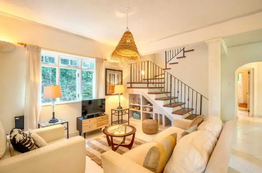 Woodlands Luxury Villas - Image 1