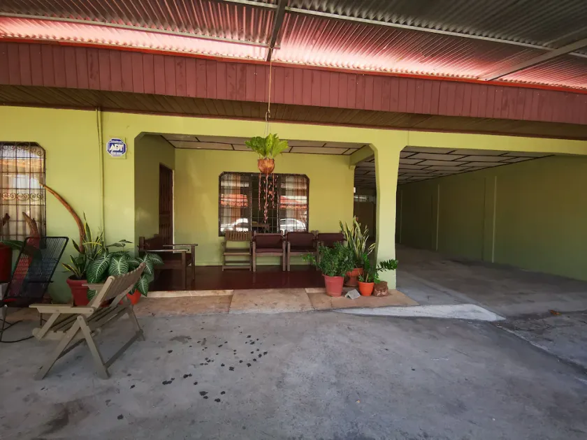 Central apartments 1 hour from the beaches of Guanacaste, volcanoes, parks. - Image 1