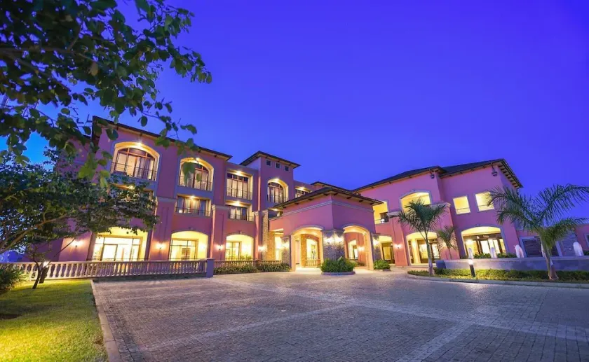 An idylic home away from home - Image 1