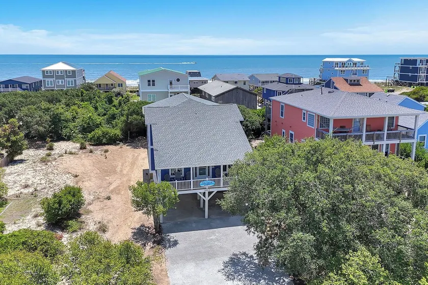 Saltwater Evangelium: 3 BR / 2 BA hem i Oak Island, 8 sovplatser - Image 1
