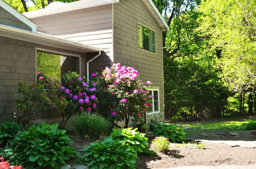 Schöne 1BR 2BATH mit Blick auf den rauschenden Bach, in der Nähe von Woodstock, Saugerties - Image 1