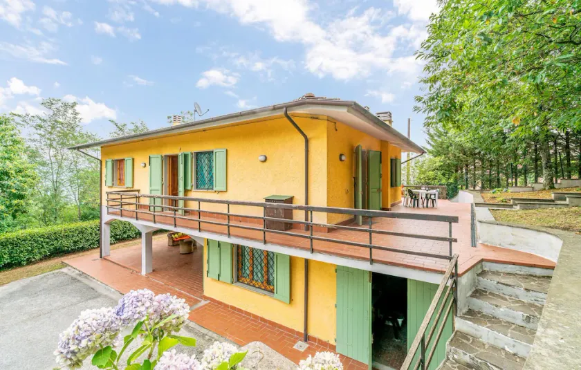 3 bedroom lovely home in Marliana - Image 1