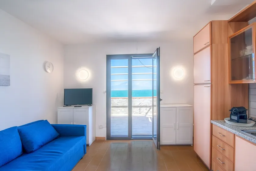 Apartment \"La terrazza sul Mare\" with Sea View, Terrace & A/C - Image 1