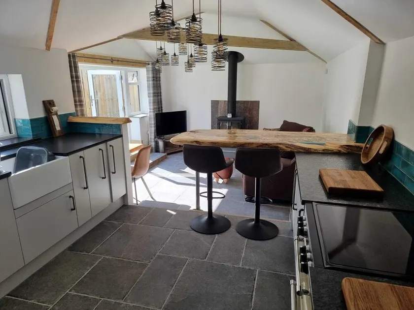 Private, 2 Person, Dog Friendly Holiday Cottage.. North Cornwall - Image 1
