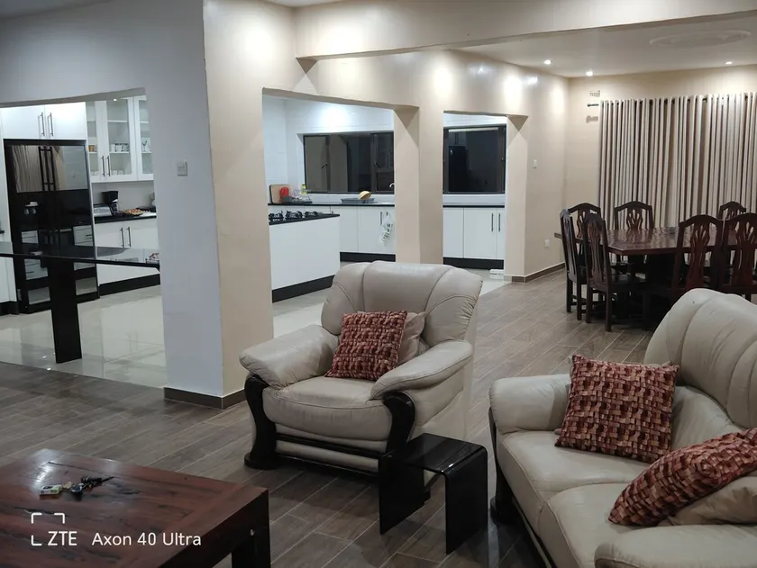 Silver Moon Guest House - Image 1