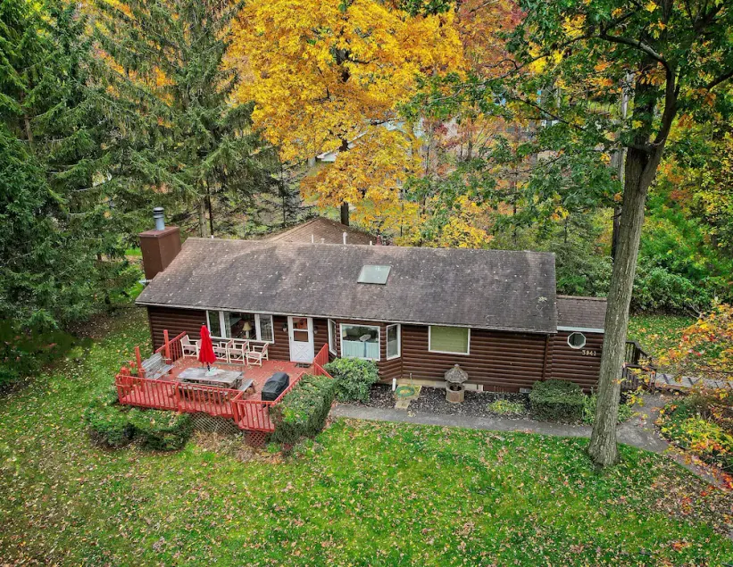 År Runde Lakeside Rental! I nærheden af ​​Letchworth State Park Finger Lakes! - Image 1