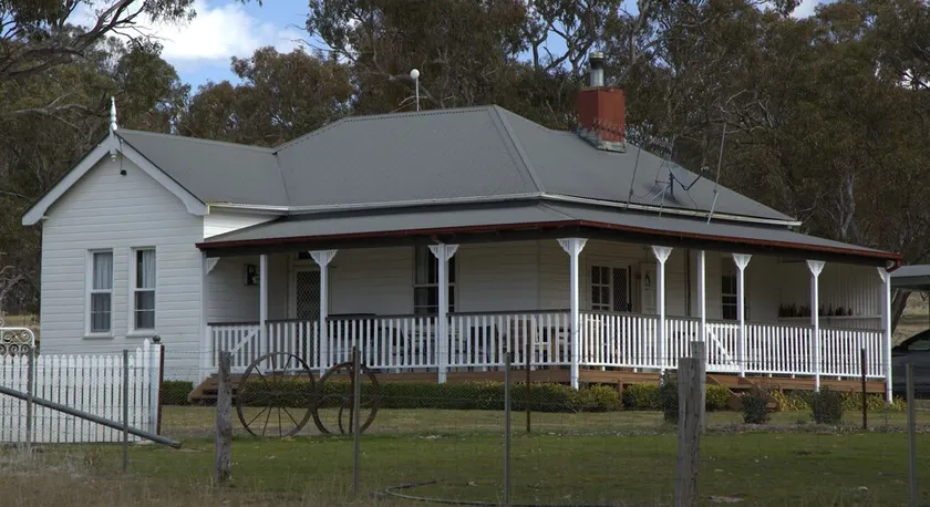 Waterloo Stockmans Cottage - propiedad rural histórica - Image 1