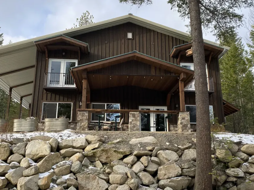 Entire guesthouse, quiet wooded area of Cocolalla - Image 1