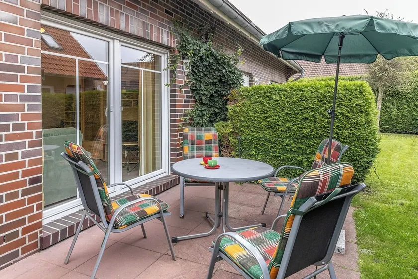 Schick and idyllic location: The terrace house with about - Image 1