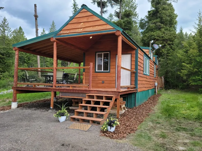Overlook Cabin with Large Deck, Stunning Lake View - Image 1