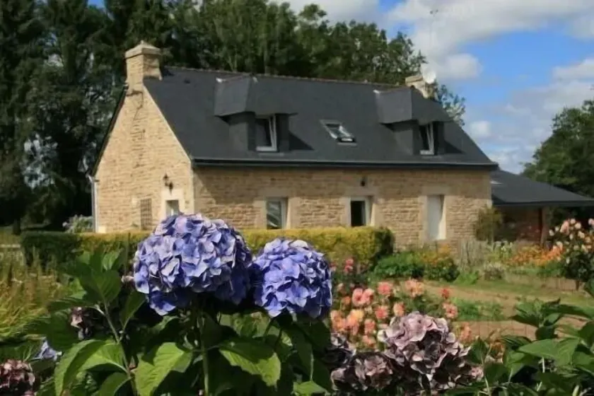 Coat-Kerlin's Cottage in south Brittany - Image 1