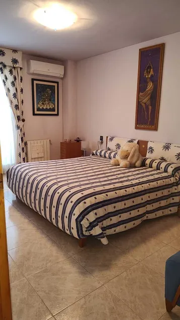 Air-conditioned terraced house 100 meters from the sea. - Image 1