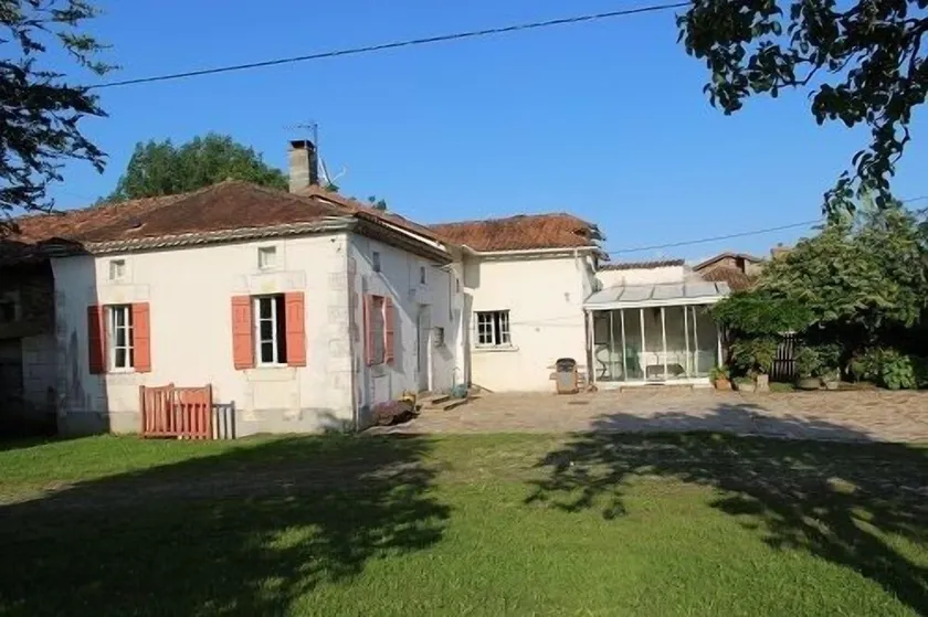 Grøn Périgord landsted - Image 1