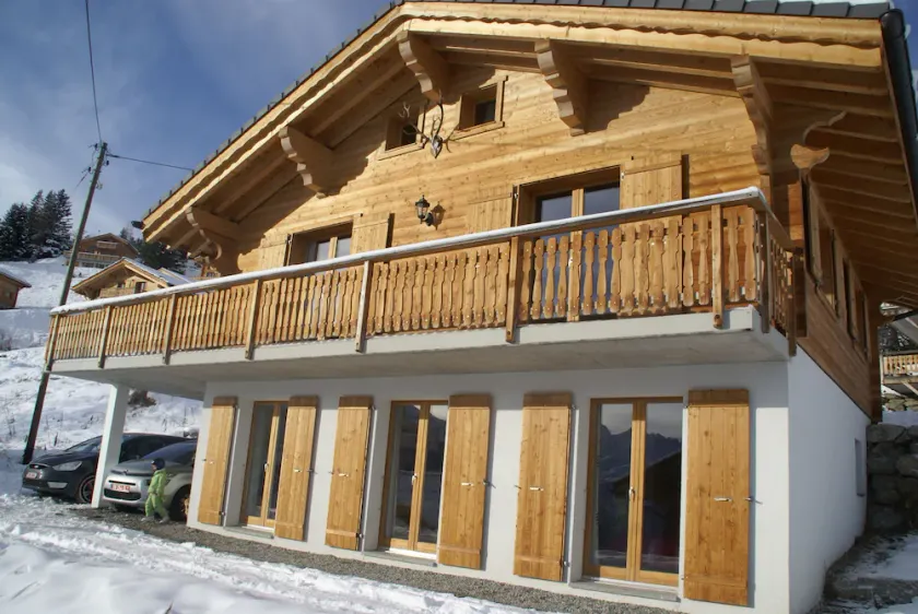 Ski Chalet in molto bello vicino a piste da sci - 4 camere da letto, 3 bagni - Image 1