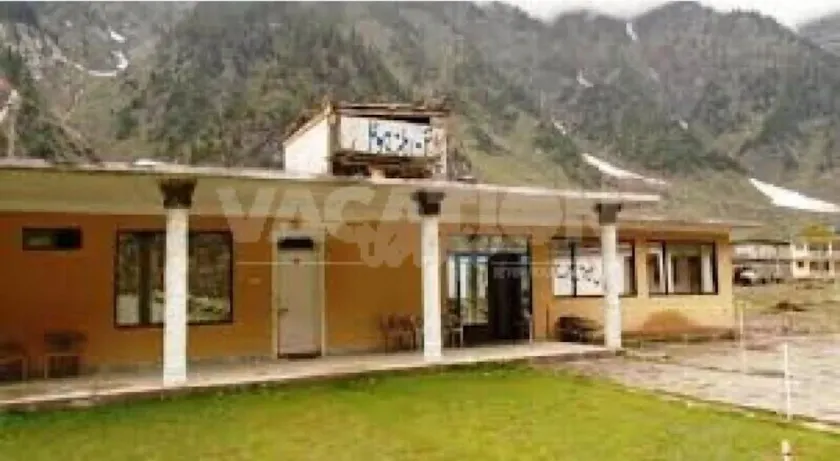 Frontier Hotel - Image 1