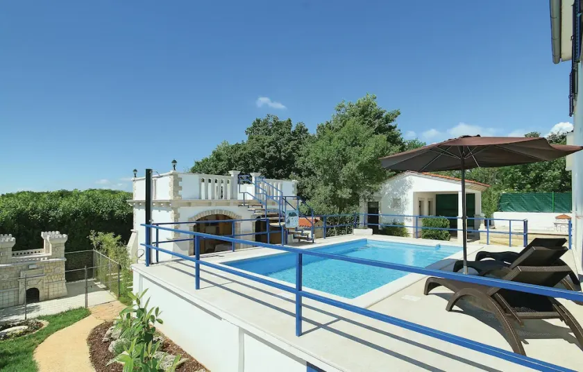 Beautiful Home In Motovun - Image 1