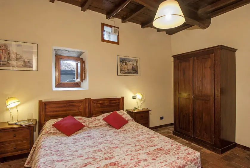 Country house with pool, in the hills between Florence and Arezzo - Image 1