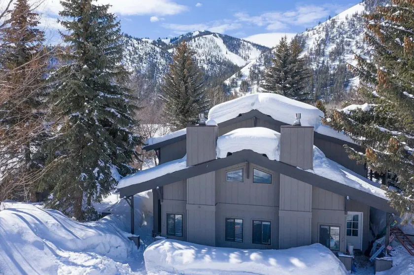 3BD Downtown Ketchum Condo - Near Town & Ski Lifts - Image 1